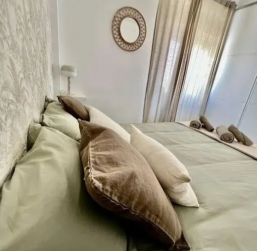 En El Fuerte Centro Al Lado De La Playa Apartamento Marbella