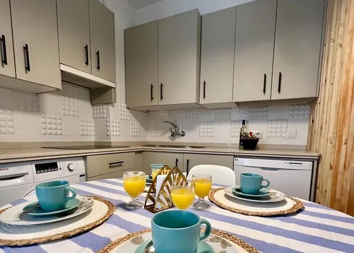 En El Fuerte Centro Al Lado De La Playa