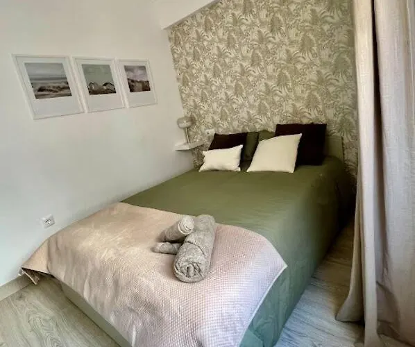 En El Fuerte Centro Al Lado De La Playa Marbella